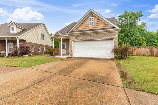 4896 WATER BROOK CIR, Arlington, TN 38002