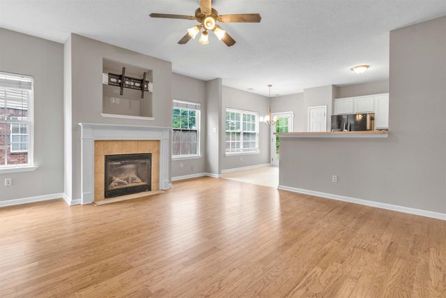 4896 WATER BROOK CIR, Arlington, TN 38002