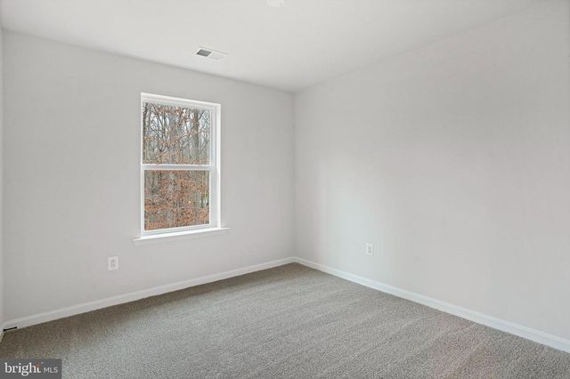 152 CATALPA DR, North East, MD 21901