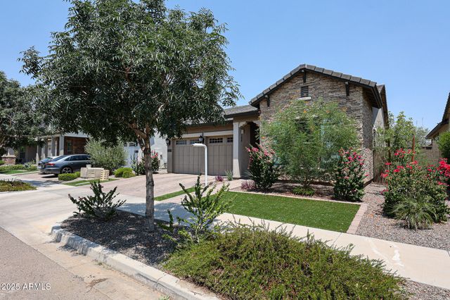 25919 N 19TH Drive, Phoenix, AZ 85085