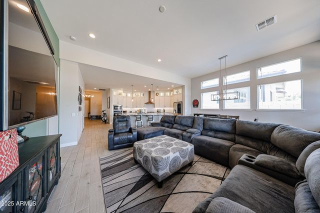 25919 N 19TH Drive, Phoenix, AZ 85085