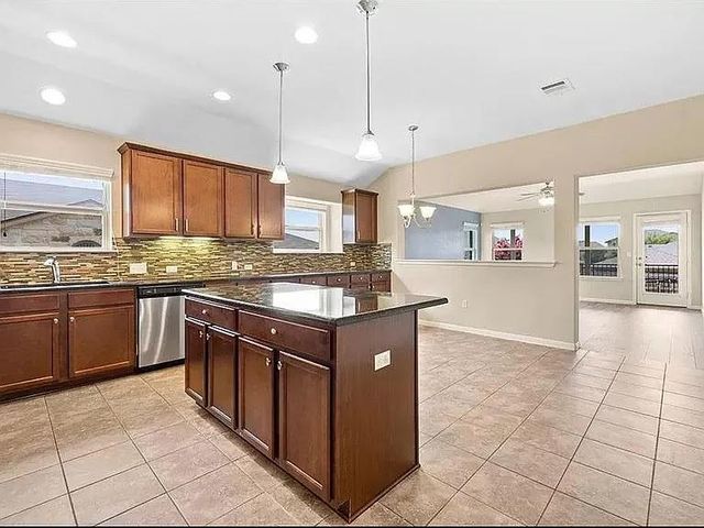 417 Tula TRL, Leander, TX 78641