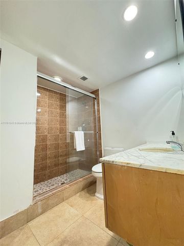 1965 S Ocean Dr 2F, Hallandale Beach, FL 33009