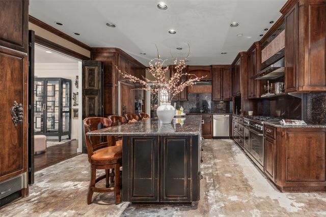 3717 Monticello Drive, Fort Worth, TX 76107