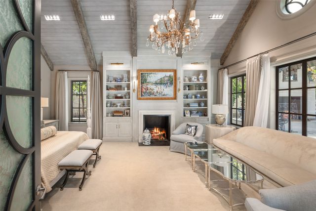 3717 Monticello Drive, Fort Worth, TX 76107