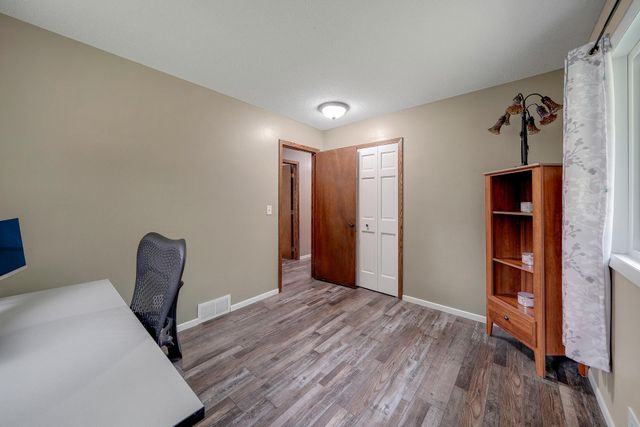 19505 Owen Avenue, Hastings, MN 55033
