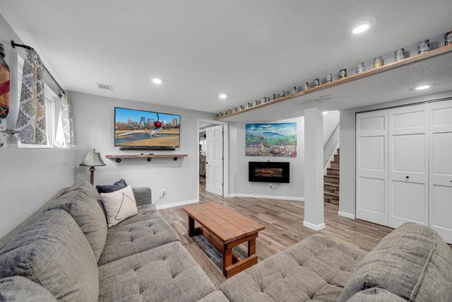 19505 Owen Avenue, Hastings, MN 55033
