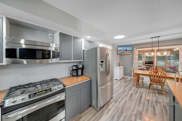 19505 Owen Avenue, Hastings, MN 55033