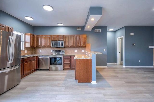 10538 E 45th Terrace, Kansas City, MO 64133