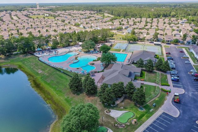 142 Mill Pond Cove, Freeport, FL 32439