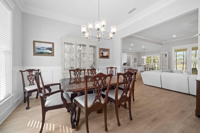 142 Mill Pond Cove, Freeport, FL 32439