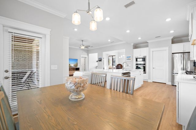 142 Mill Pond Cove, Freeport, FL 32439