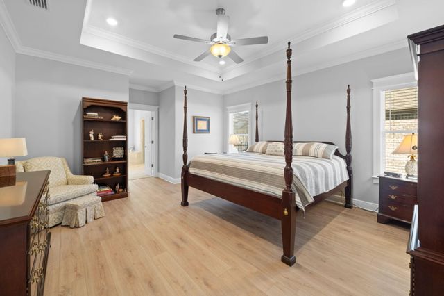 142 Mill Pond Cove, Freeport, FL 32439