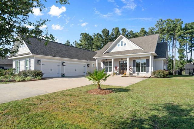 142 Mill Pond Cove, Freeport, FL 32439