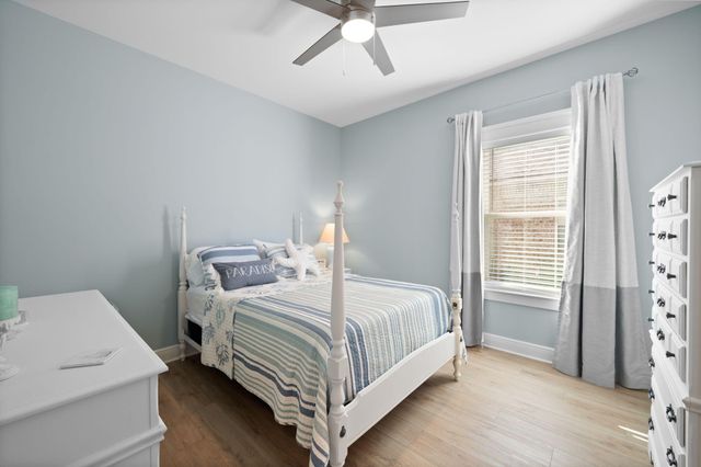 142 Mill Pond Cove, Freeport, FL 32439