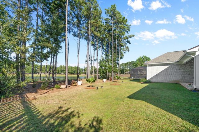 142 Mill Pond Cove, Freeport, FL 32439