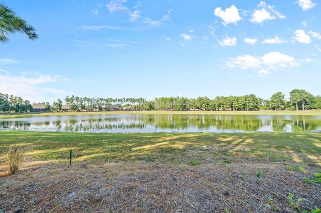 142 Mill Pond Cove, Freeport, FL 32439
