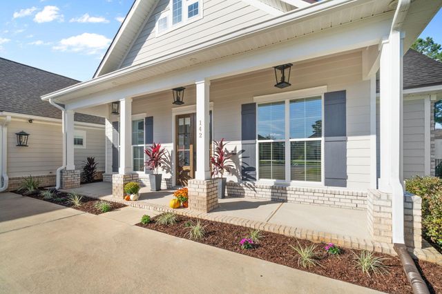 142 Mill Pond Cove, Freeport, FL 32439