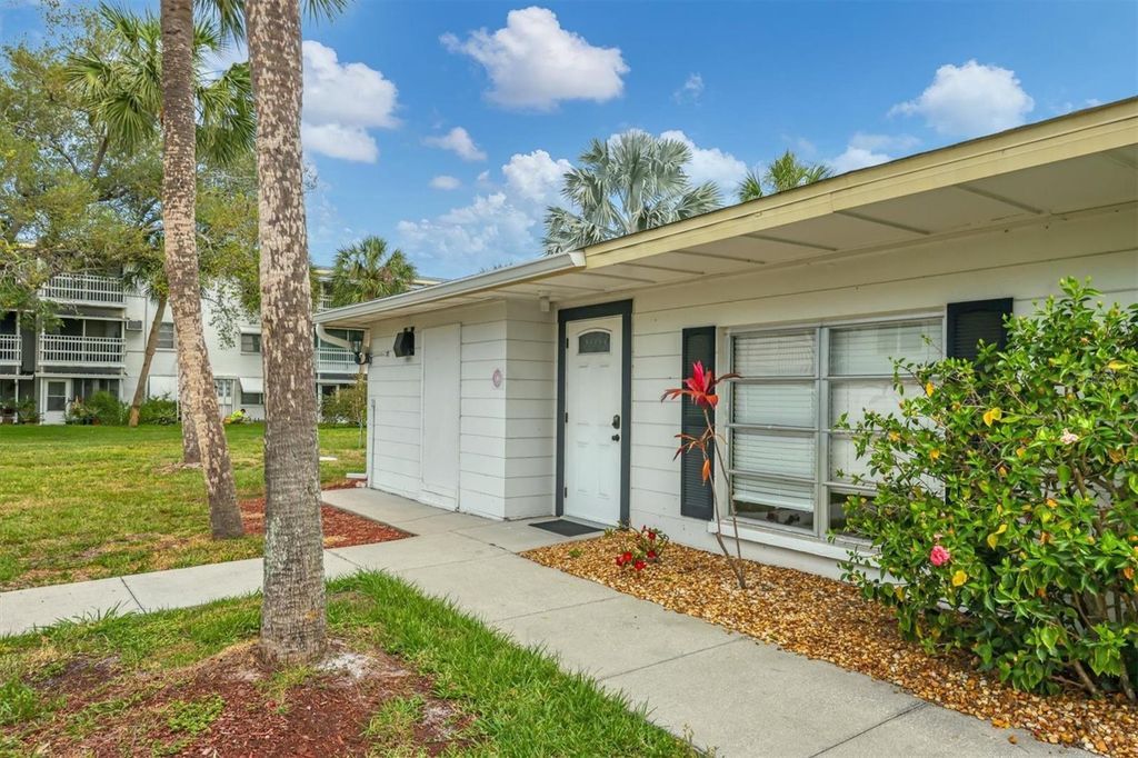 Image 19 of property listing at 1553 PLEASANT ROAD H27, Bradenton, FL 34207