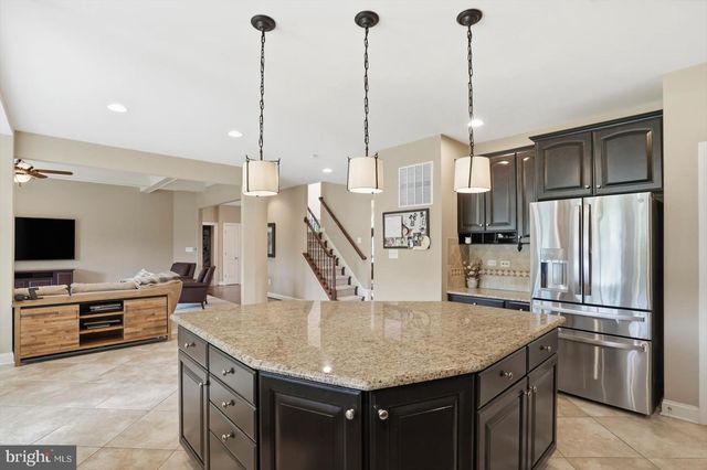 310 LYON CT, Baltimore, MD 21208