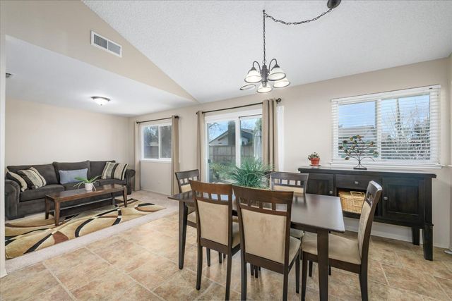 8714 Grayling Way, Sacramento, CA 95826