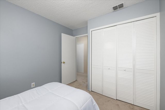 8714 Grayling Way, Sacramento, CA 95826