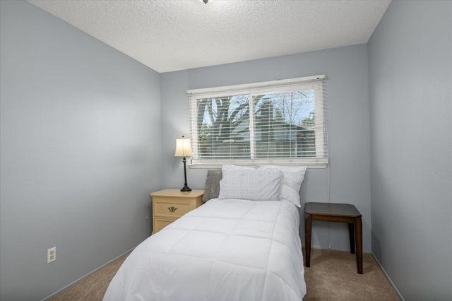 8714 Grayling Way, Sacramento, CA 95826