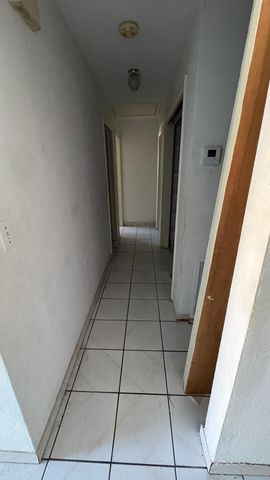 614 N 32nd Court, Hollywood, FL 33021