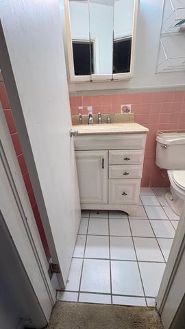 614 N 32nd Court, Hollywood, FL 33021