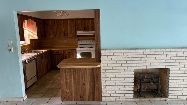 614 N 32nd Court, Hollywood, FL 33021