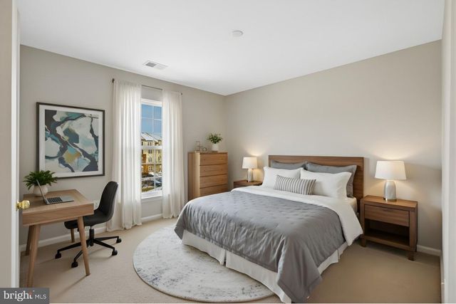 42213 BLACK ROCK TER, Aldie, VA 20105