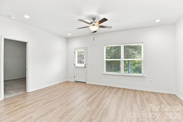 406 Killian Avenue, Mount Holly, NC 28120