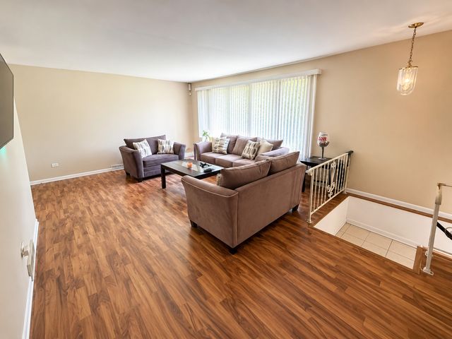 4018 Violet Lane, Matteson, IL 60443