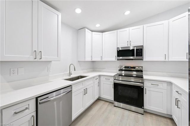 3018 NW 2nd PL, Cape Coral, FL 33993