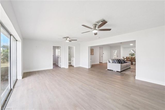 3018 NW 2nd PL, Cape Coral, FL 33993