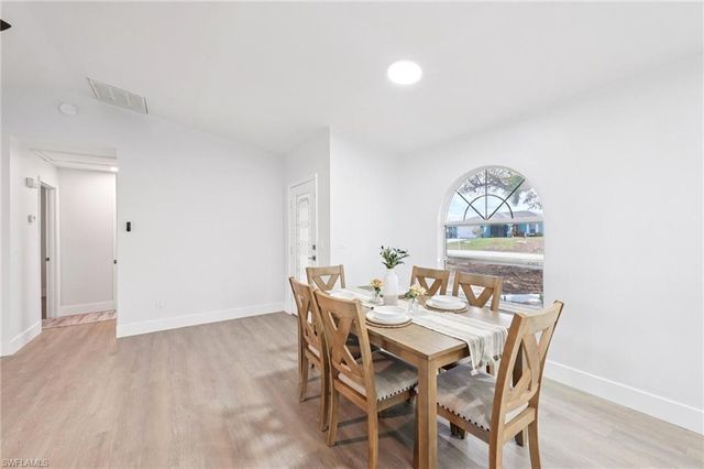 3018 NW 2nd PL, Cape Coral, FL 33993