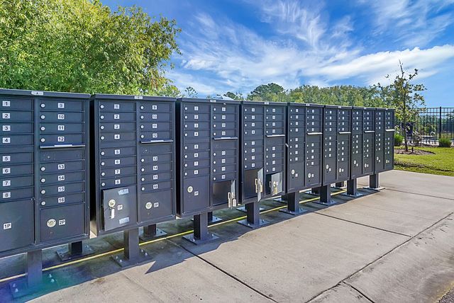 222 Weeping Cypress Drive, Moncks Corner, SC 29461