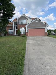 672 N Starr Drive, Pickerington, OH 43147
