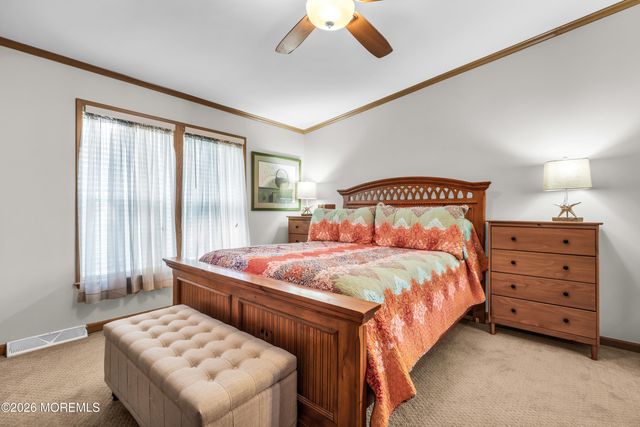 610 Walden Way, Whiting, NJ 08759