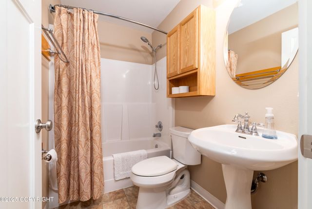 1254-1256 Water Street, 1250, Ketchikan, AK 99901