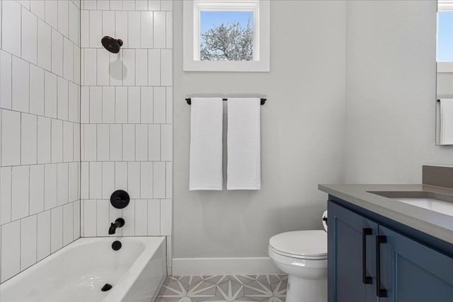 3602 Pennsylvania Ave 2, Austin, TX 78721