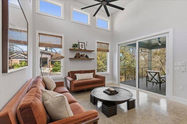 3602 Pennsylvania Ave 2, Austin, TX 78721