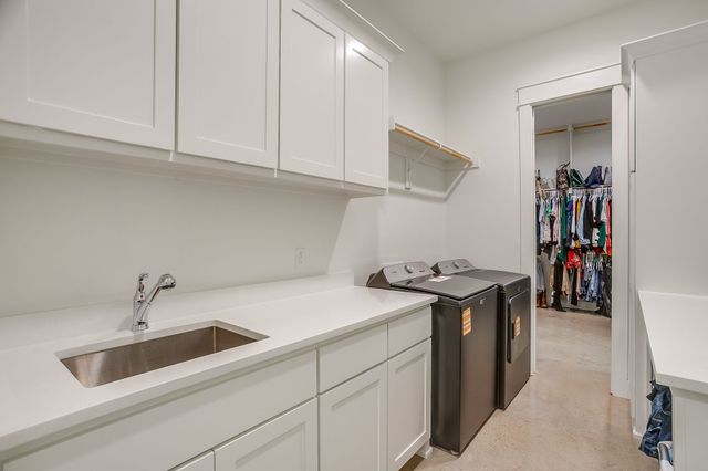 1048 Agnes N, Springtown, TX 76082