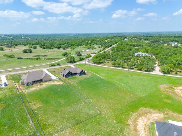 1048 Agnes N, Springtown, TX 76082