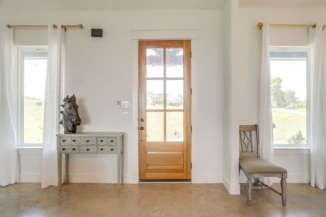 1048 Agnes N, Springtown, TX 76082