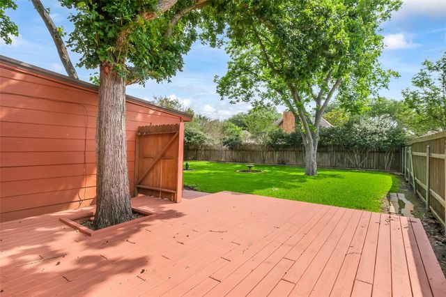 2015 Tanglelane Street, Richmond, TX 77469