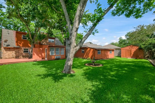 2015 Tanglelane Street, Richmond, TX 77469