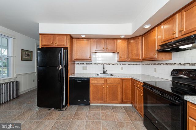 804 SANATOGA RD, Pottstown, PA 19465