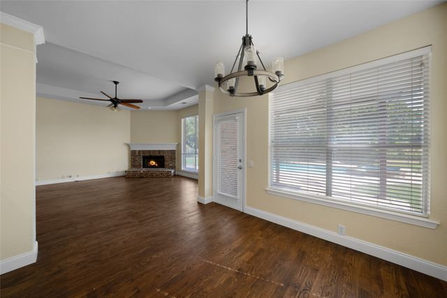 112 Dunford Drive, Heath, TX 75032