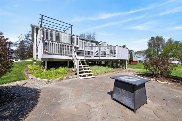 5785 Clover Meadow Lane, Farmington, NY 14425